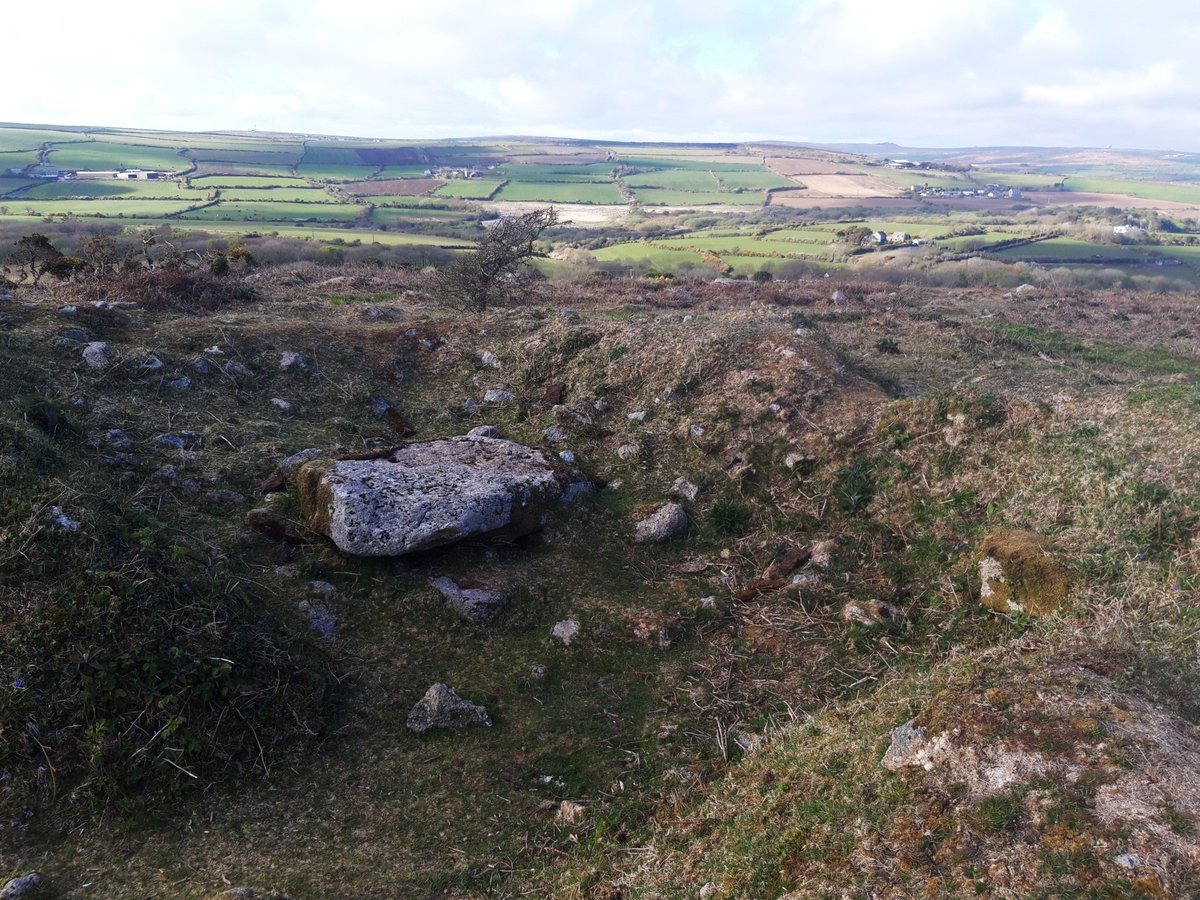 Almost every hill in the far West of Penwith has an ancient settlement and Sancreed Beacon is no exception. Cists, hut circles and beautiful views out to Mounts Bay #PrehistoryOfPenwith