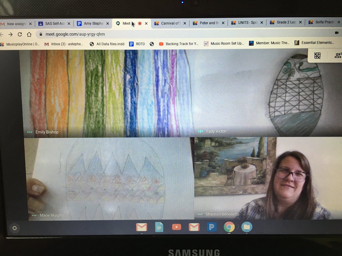 MarieMu83840428's tweet photo. Today in Discovery Ed, we listened to the story ‘Rechenka’s Eggs’ and then drew and colored our own eggs. @DeniseBall_EDU @MrMillerSAS @JennySoveroRoss @Rhonnie_joy @StAugustineElem @DiscoveryEd @smbenedetto374 https://t.co/Qj3ZODzuX7