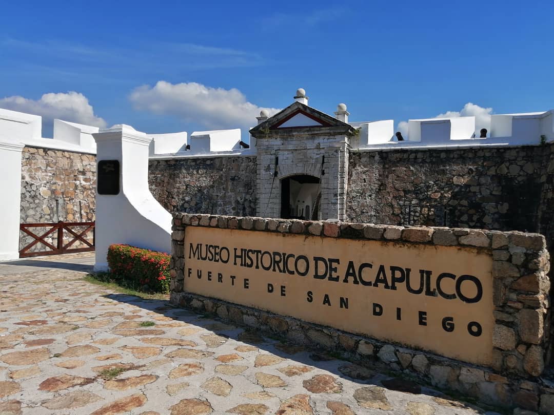 romanopalaces's tweet photo. Visita el Museo Histórico de #Acapulco.
📷niyuluna_ https://t.co/hpyxvJAKHU