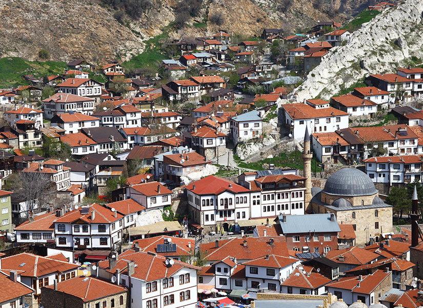 TCKulturTurizm's tweet photo. 📣 Türkiye’nin @UNESCO Dünya Mirası Geçici Listesi’nde 78 olan kültür varlığı sayısı 83’e yükseldi.

✔️Beypazarı Tarihi Kenti/Ankara 
✔️İzmir Tarihi Liman Kenti/İzmir
✔️Karatepe-Arslantaş Arkeolojik Alanı/Osmaniye 
✔️Koramaz Vadisi/Kayseri
✔️Zerzevan Kalesi &amp; Mitraeum/Diyarbakır https://t.co/plxyhKRiKK