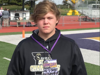 6starfootballMO's tweet photo. STOCK RISERS: At look at St. Louis’ rising OL prospects (2021) — Six Star Football takes a look at several OL prospects raising their Profile, including @ZakStevenson3 (SLUH), @LStrazz0 (FZW) among several others:

https://t.co/6OQ6HzmlMu https://t.co/qG9fkyy79O