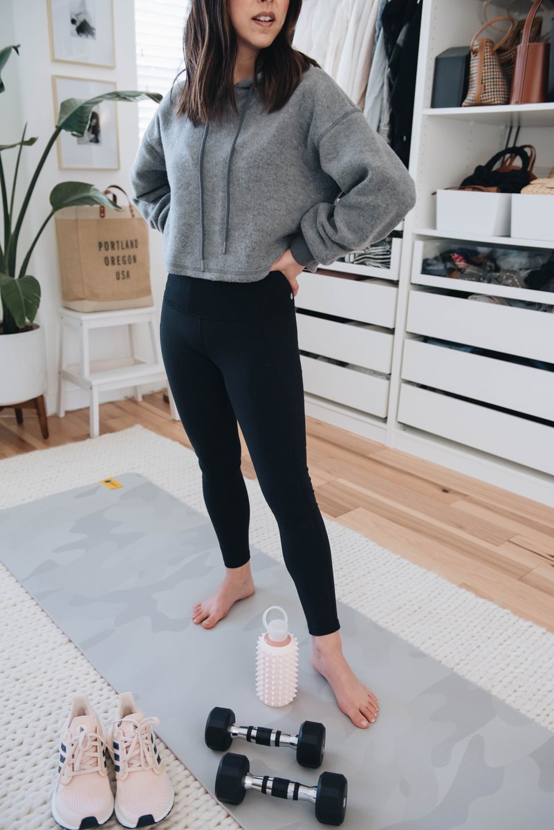 CrystalinMarie tweet media