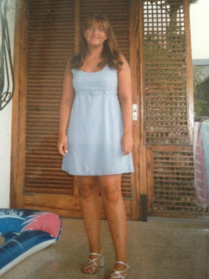 KellyCh5's tweet image. 20 year old me in Gran Canaria in 1996, my first ‘girls on tour’ holiday!! 😂🙌🏼👌🏼🤪☀️ Definitely didn’t get hauled out of a swimming pool at night by the Spanish Police!! 😂🤦🏻‍♀️👮‍♀️ #20yearold #roundface #fringe #tanon #youngpup