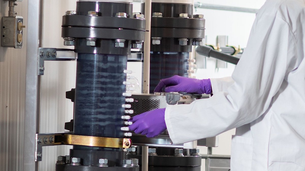 BioLargoWater's tweet photo. BioLargo's AOS is an eco-friendly, cost-efficient, and low-energy water treatment system that eliminates viruses, bacteria, antibiotics, and pharmaceuticals from water. Learn more at https://t.co/EaOSlhCXLK #WaterWorksFund https://t.co/A88ArLIFoS