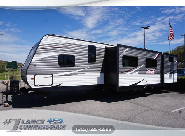 LCFORDS's tweet image. 🔥 Hot Car of the Week 🔥

2017 Coleman Camper

✔Body: Camper 
✔Only 1 Mile on the Odometer!
✔Many Interior Amenities

Contact us to learn more! 

bit.ly/3czpLB9