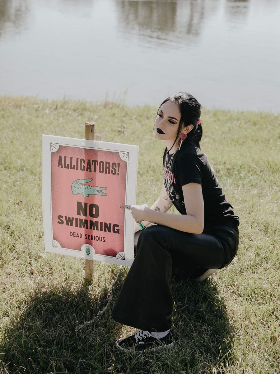 giulymoon06's tweet photo. @MaggieLindemann On tour💖 I miss her voice❤ https://t.co/ipFw2F7MZn