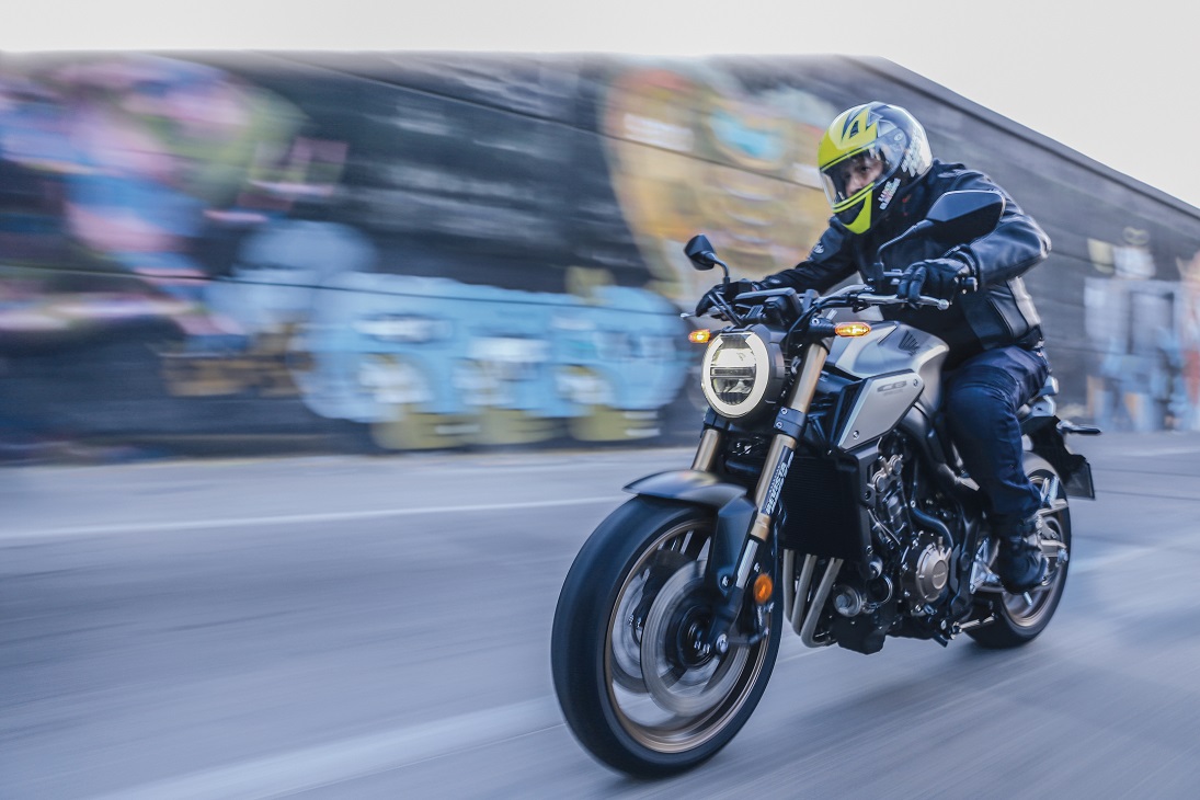 Revista_Moto's tweet image. Honda CB650R: Prueba Activa
revistamoto.com/wp_rm/honda-cb…
#RMnews #RevistaMoto #PruebaActiva #Honda #CB650R @hondamotos_mx