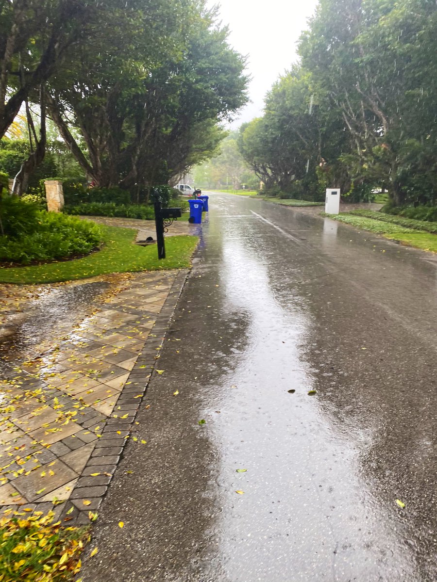 JohnLegere's tweet image. Well a well needed hard rainstorm provided the perfect empty streets for a #socialdistancerun .... open wet streets but a healthy run without crossing paths with a single person! (I had a mask 😷 in pocket just in case)
