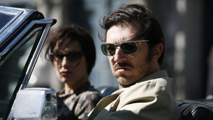  #45 - Mesrine (1&2) de Jean-François RichetOn y retrace la vie du célèbre Jacques Mesrine en s& #39;inspirant de son livre autobiographique. Du grand cinéma Français, un grand film de gangsters avec un Cassel au sommet de son art; sans pour autant occulté la noirceur de son sujet