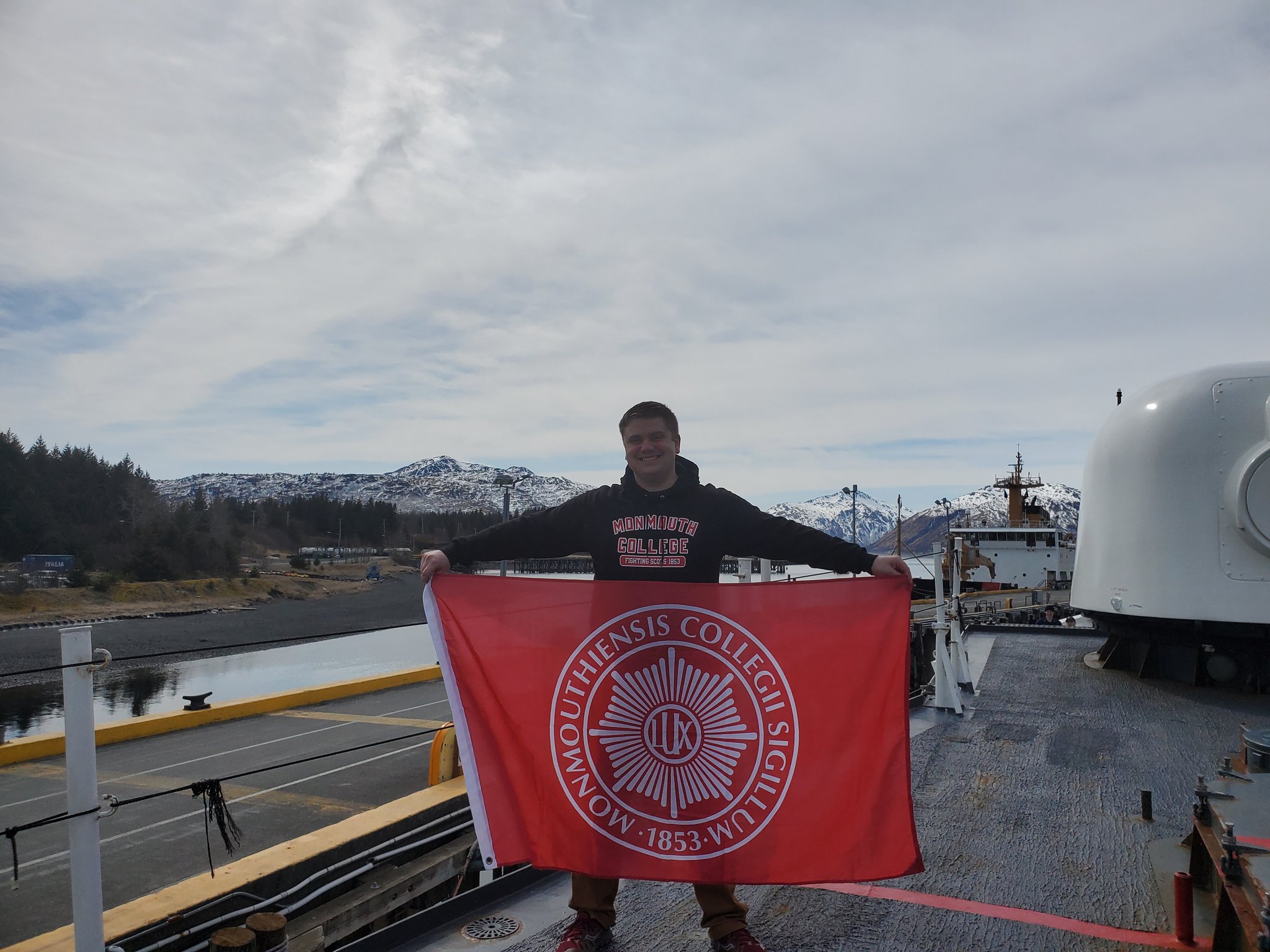 holly-jolly-jake-on-twitter-happy-scots-day-from-kodiak-alaska-roll