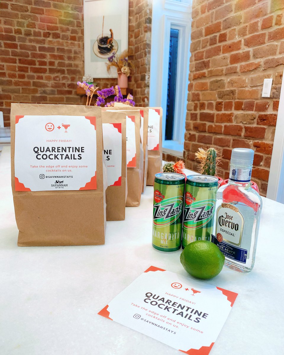FarrellClick's tweet image. Quarantine Cocktails courtesy of @SavannahStays 🍹🍹🍹 perfect way to lift our spirits #sold