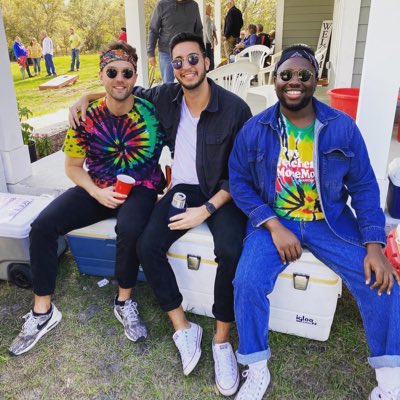 J_Sav__'s tweet photo. #NewProfilePic go throw that shit a like https://t.co/U1nD2QYrNM