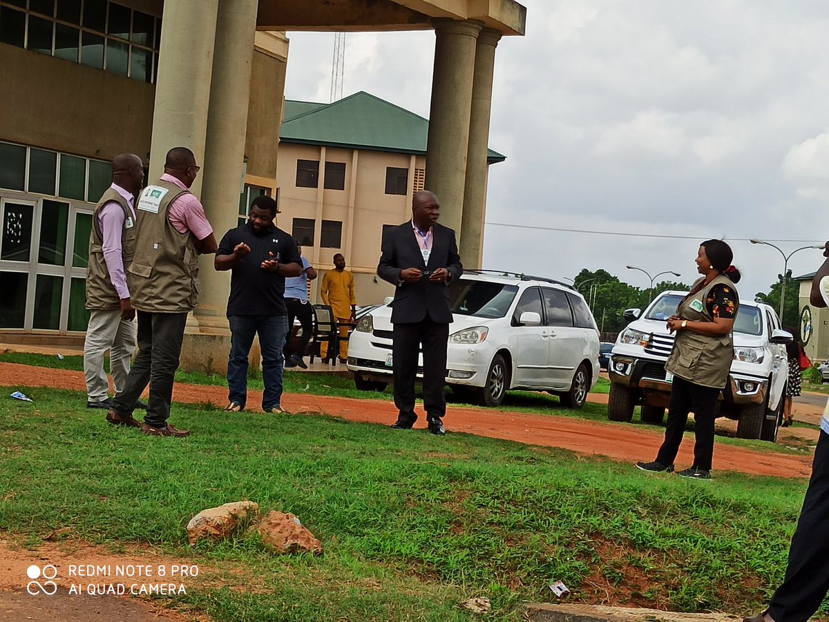Chybuz3's tweet photo. @NCDCgov @Fmohnigeria @FMICNigeria @DrSaniAliyu @GarShehu @nighealthwatch @WHONigeria @AfricaCDC @DrEOEhanire @NCDCgov support team in Anambra is doing well. Kudos to them.

Kindly note that the Mega laboratory in Chukwuemeka Odumegwu Ojukwu University Teaching Hospital Awka is ready for @NCDCgov accreditation and approval to commence covid-19 testing. https://t.co/BUkxNjIpEq