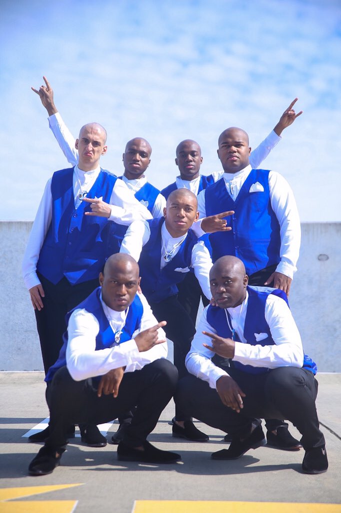 Dapobankroll's tweet photo. "In the fell clutch of circumstance..." 
-William Ernest Henley   

My name is the DEUCE Oladapo Bankole ska ΣURU NI AGBARA of the Zeta Nu Chapter of ΦΒΣ 🤘🏾🔵⚪️ 
#LongLiveZN #PBS #GOMAB #Spring2020 #watchtheyard https://t.co/R3kIBT5NqS
