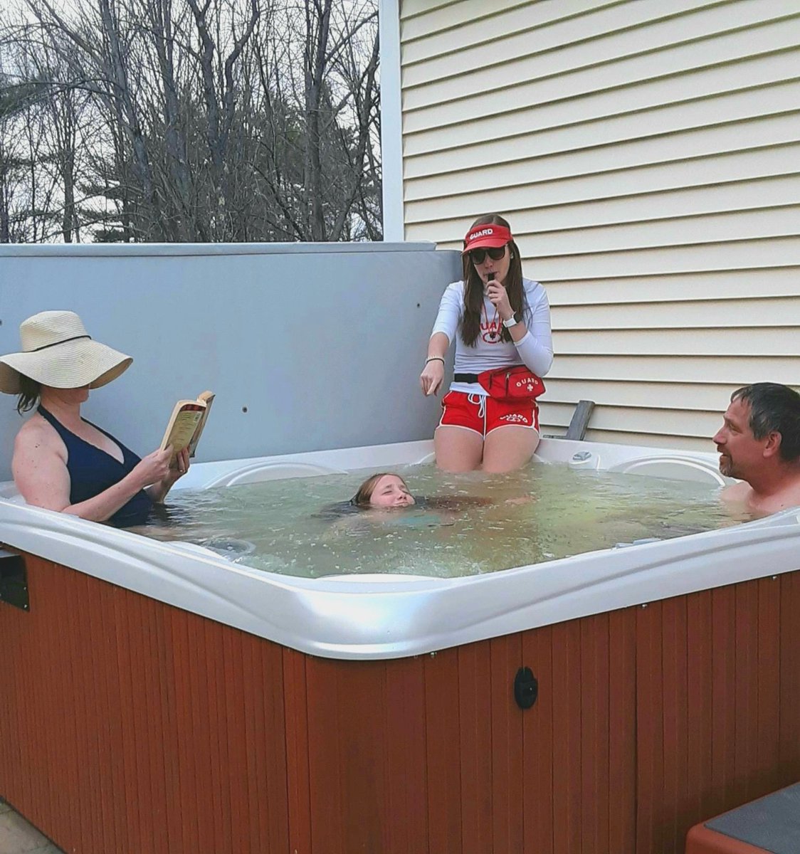 ElizabethLabier's tweet image. Doing lifeguard training while social distancing with my family. It's important to find humor even in tough times. #HDHSpride #sau34staffwellness @HDHSnurse