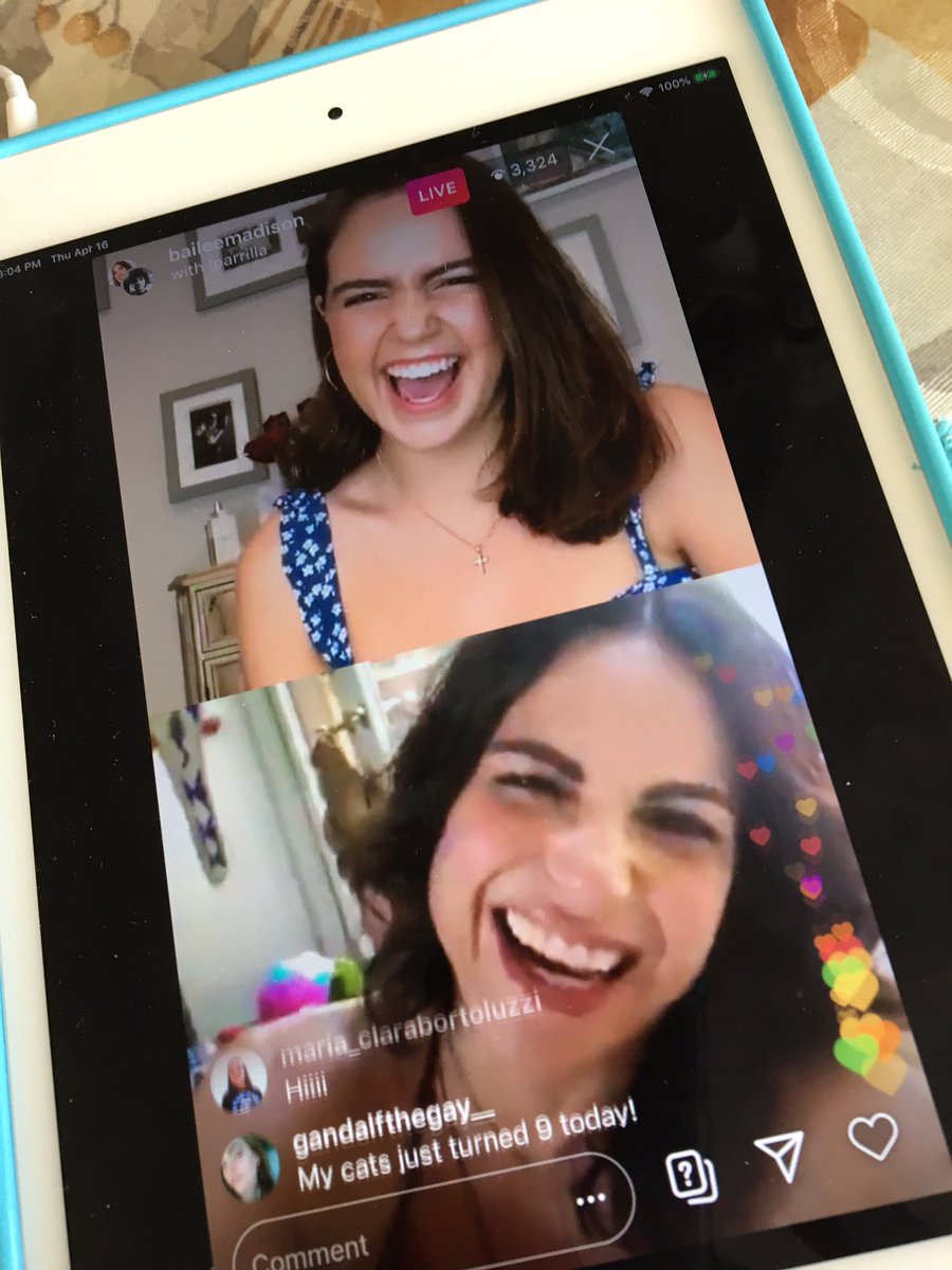 BaileeCa's tweet photo. Loved listening to @BaileeMadison & @LanaParrilla talk about their experiences on @OnceABC on the #SelfIsolateWithB Day 1️⃣9️⃣live today.Lana’s audition story made me lol!Glad you booked the role Lana—OUAT wouldn’t be the same w/out you!!🙌🏽🙌🏽👑🍎❤️❤️✨ https://t.co/nrmrrzgumD