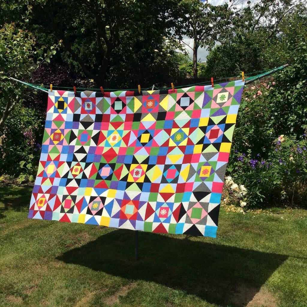 PrillyLewis's tweet photo. A blanket I made a while ago.
.
.
.
#blanket #handmade #knitted #felted #lambswool #machineknitted #machineknittersofinstagram https://t.co/LeZsMKFqDj https://t.co/XVaGkGZmpq