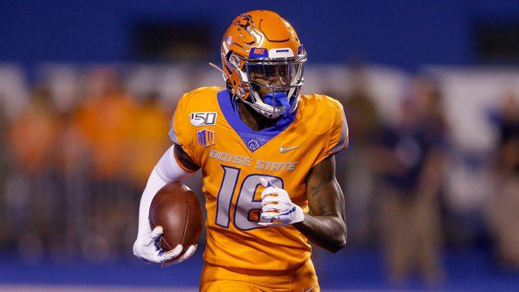 Polish_Hammer13's tweet photo. BLESSED to receive a scholarship from Boise State University #BoiseState @BroncoSportsFB @247Willis https://t.co/sqGkmX7rxY