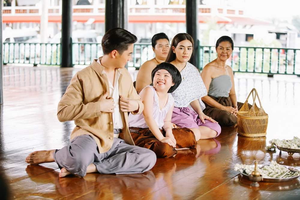 khunratee's tweet photo. หมอยาทองเอก กับ แม่ชบา หวนคืนจออีกครั้งให้แฟนช่อง 3 หายคิดถึง!! ละครสายฮาที่ทุกคนรู้จักกันดี “ทองเอก หมอยา ท่าโฉลง”

https://t.co/E1ptJsLFgzหมอยาทองเอก-กับ-แม่ชบา-ห/

#CH3Plus #Ch3Thailand
#คิมเบอร์ลี #ทองเอกหมอยาท่าโฉลง
#มาริโอ้เมาเร่อ
#ละครช่อง3 #ละครน้ำดี https://t.co/5ZVRSyZ9us