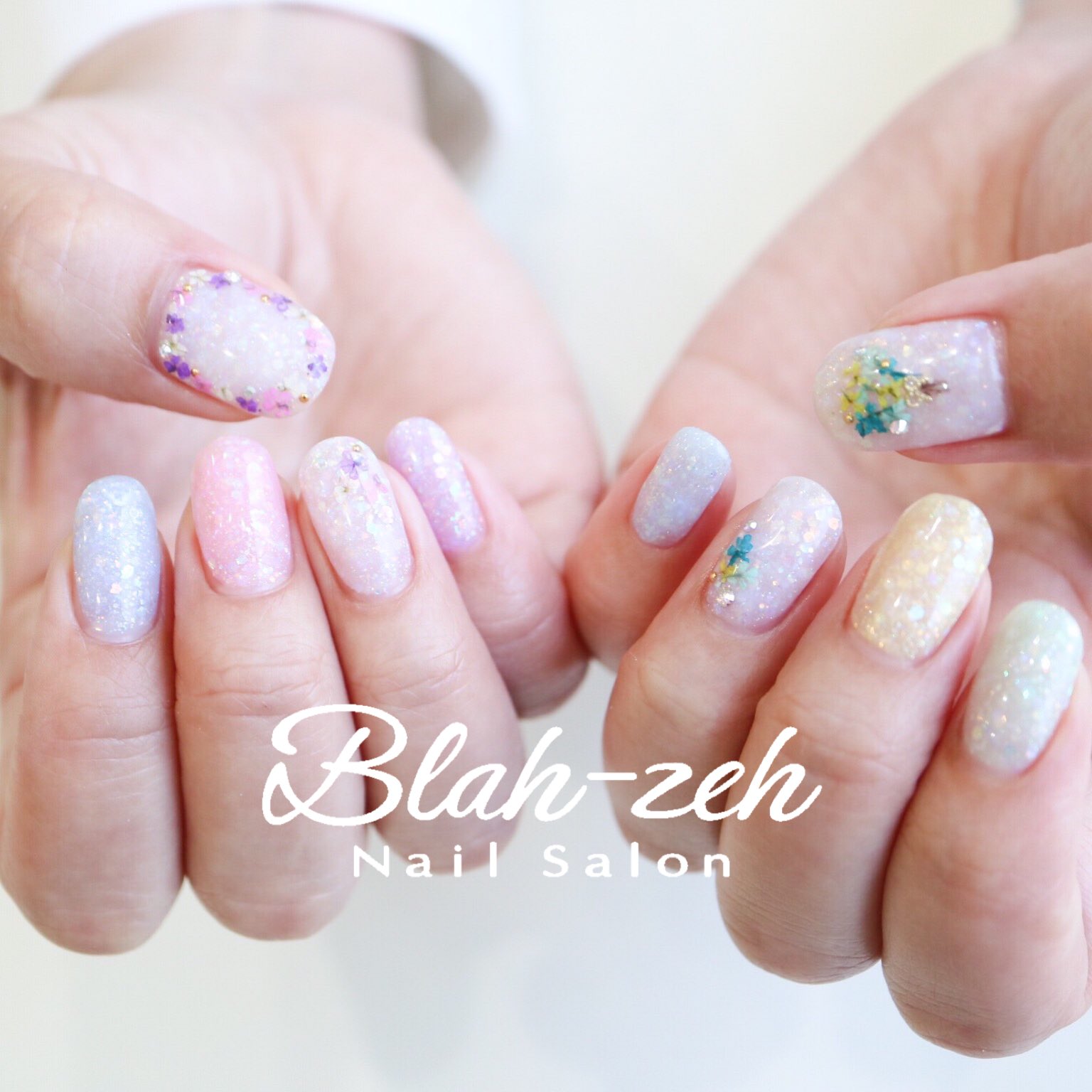 Blah Zeh Nail Salon School ラメカラー 押し花ネイル 錦糸町ネイルサロン 錦糸町ネイル 錦糸町フットネイル 錦糸町フットジェル 錦糸町ジェルネイル 錦糸町スカルプネイル 錦糸町フィルイン ブラゼ Blahzeh 錦糸町春ネイル 錦糸町初夏ネイル