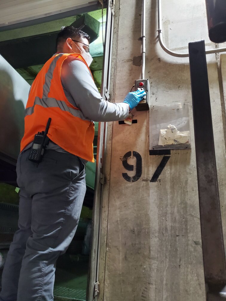 DfwTwilight's tweet photo. Cleaning 🧼 work areas and practicing social distancing #UPSersAreThere #WeAreFightingCorona #ProudUPSers https://t.co/mBt24adt1I