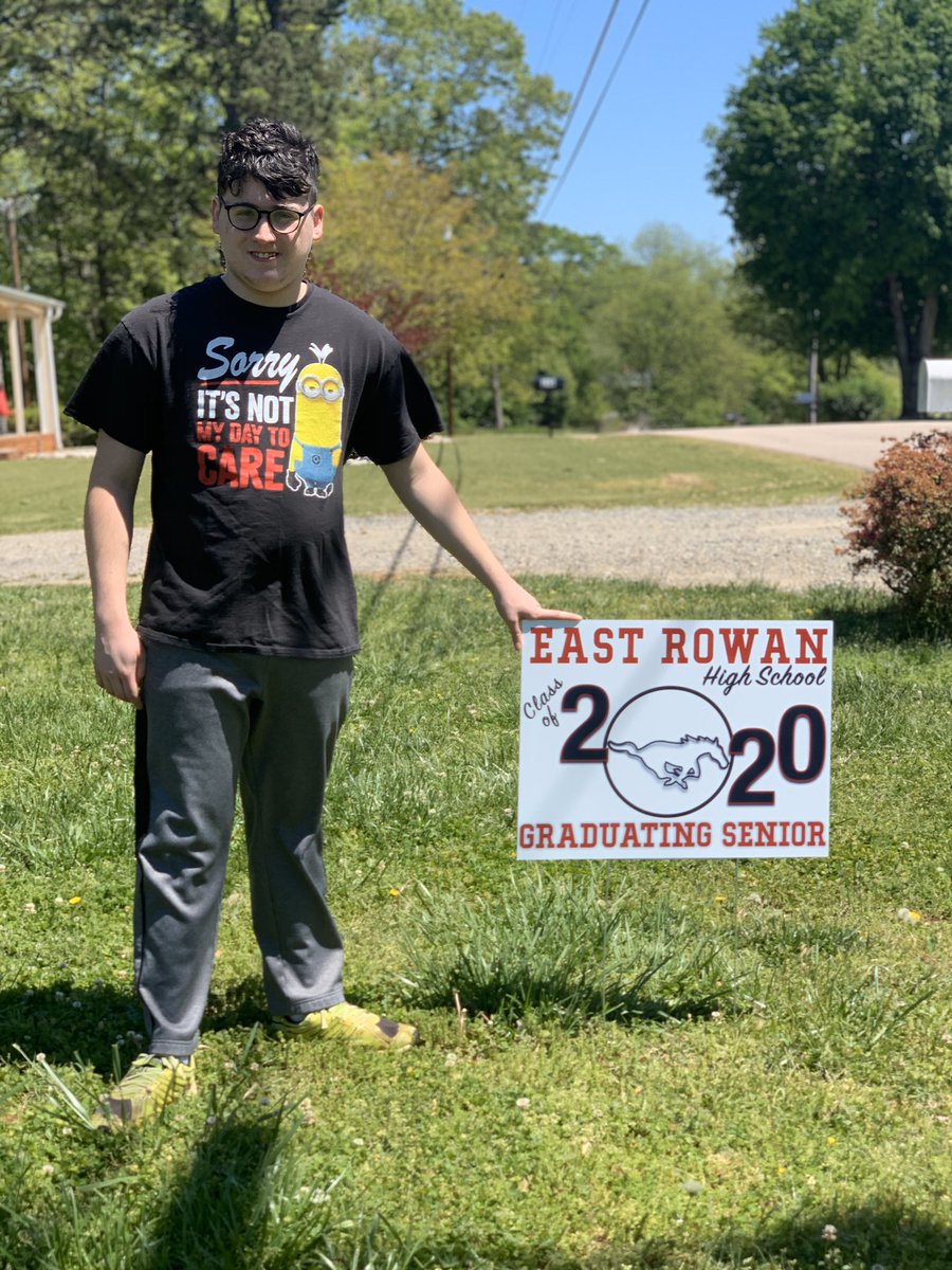 Super proud mom moment here! Keegen loved his sign <a href="/EastRowanHS/">EastRowanHS</a> put in our yard today. It made his day! @RSSinformation