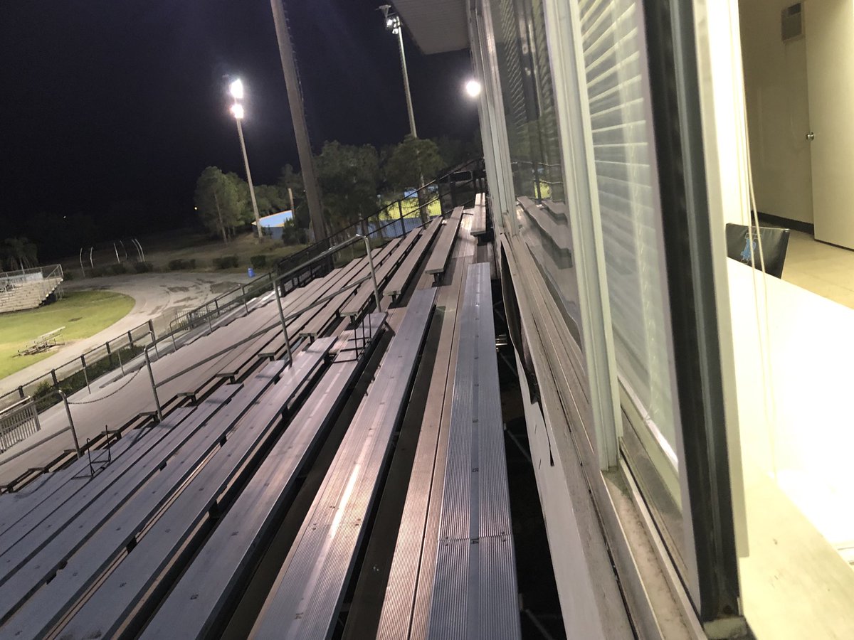 Thunder_CoachE's tweet photo. #BeTheLight #IAmThunder @FHSAA @PolkSchoolsNews @PolkPreps @LakeRegion_SB @LakeRegionBB https://t.co/iO3LZLeENP