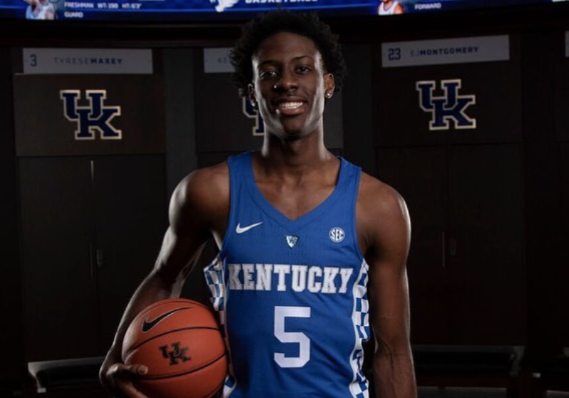 KYTNews's tweet photo. #Basketball #BBRecruiting #Main Pilgrim’s Insider Notes: Terrence Clarke, Jacob Toppin, Matt Haarms, and more https://t.co/hm1YuJ1VNh https://t.co/EXNwB6YTcl