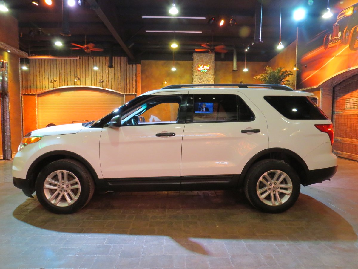 AutoShowWpg's tweet photo. 2015 Ford Explorer 4x4 - 7 Passenger w/ R.Air & Heat!
More info - https://t.co/Dt7MNYPilX
#fordexplorer #fordexplorers #fordexploreris #fordexplorerutility #fordexplorerclub #fordexplorersporttracs #fordexplorer2016 #fordexplorerst #fordexplorersport #fordexplorerxlt https://t.co/84thm49mHG