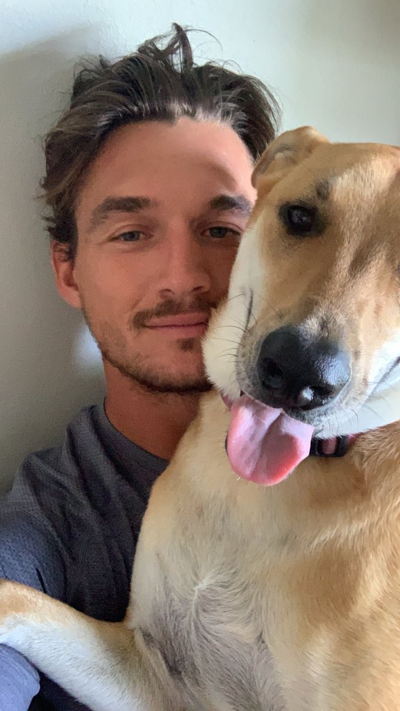 ManCrushesx's tweet photo. Tyler Cameron 😍 https://t.co/DCPfhGZ72d