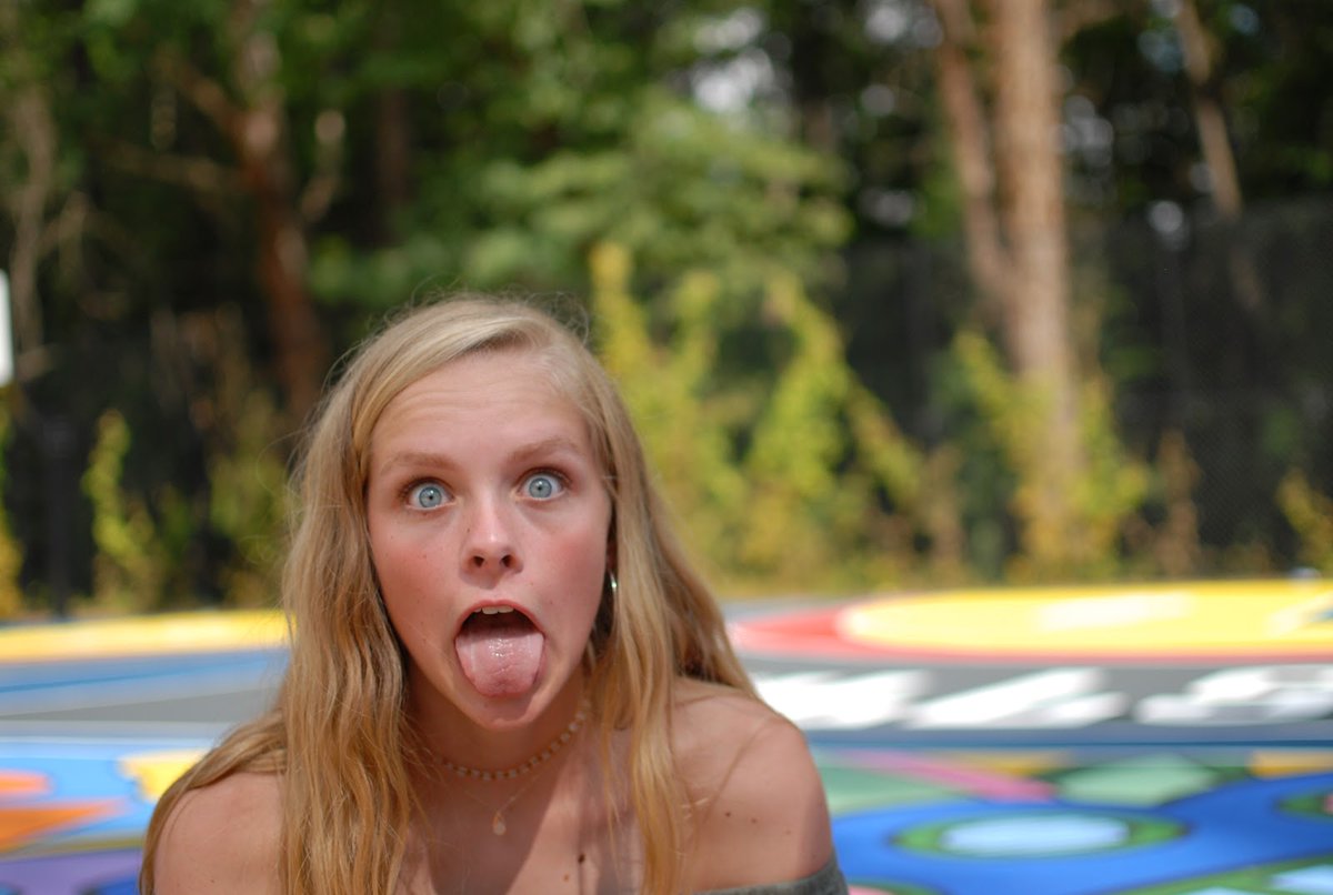nerfclowns's tweet photo. Valerie aka dumb blonde
-Not funny
-Stockpiled nerf bullets for years
-Crazy cat lady
-If you want to kill Valerie, gotta go through her boyfriend first (and he plays ultimate frisbee)
-Gets offended by fake blondes
-Threat Level: 4/10 https://t.co/u153MPA65U