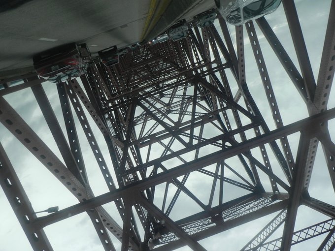 neocurio1's tweet photo. mATHEWS bRIDGE #mathewsbridge #bridge #cantilever #span #jacksonville #iron #Florida #grid #patterns #neocurio #artatak https://t.co/gCdA32bq7W