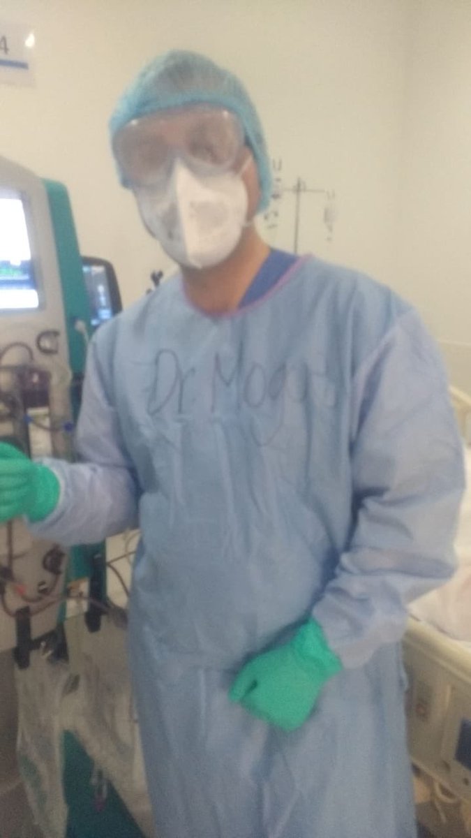 SofiaDPineda's tweet photo. Hoy se me partió el corazón al ver cómo están mis doctores en el hospital, él es uno de los que salvó mi vida hace un año y en este momento está en guardia, me mandó la foto y no dudo en compartirla porque para mí todos ellos son unos héroes 💓. https://t.co/FrYTbBmFGB