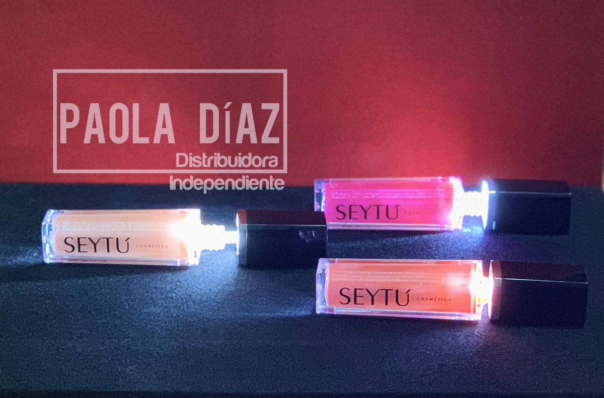 PAOTAKI's tweet photo. Todo lo que necesitas para tu negocio Independiente #BrilloLabial •Fórmula hidratante y ligera •Incluye espejo y luz •Con Deliciosos aromas •Ingredientes ~Aceite de ricino ~Vitamina E •6 Tonos .... Conviértete en una mujer empresaria conviértete en una mujer #Seytú https://t.co/E5njfiMNUM