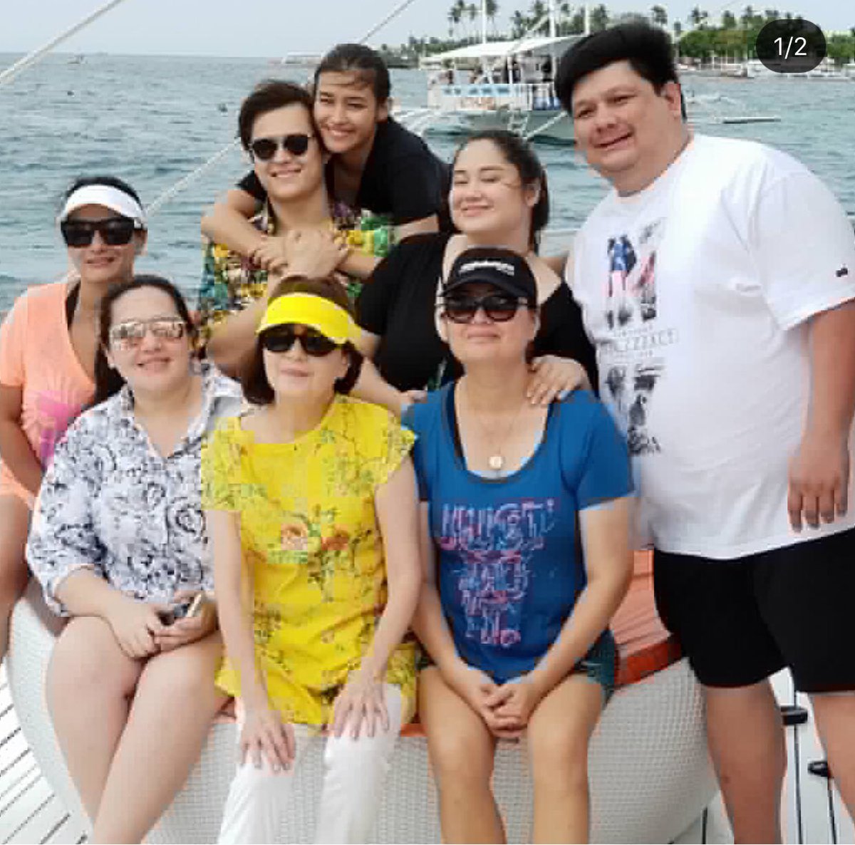 Offcam moments are the best  @itsenriquegil  @lizasoberano   #LizQuen