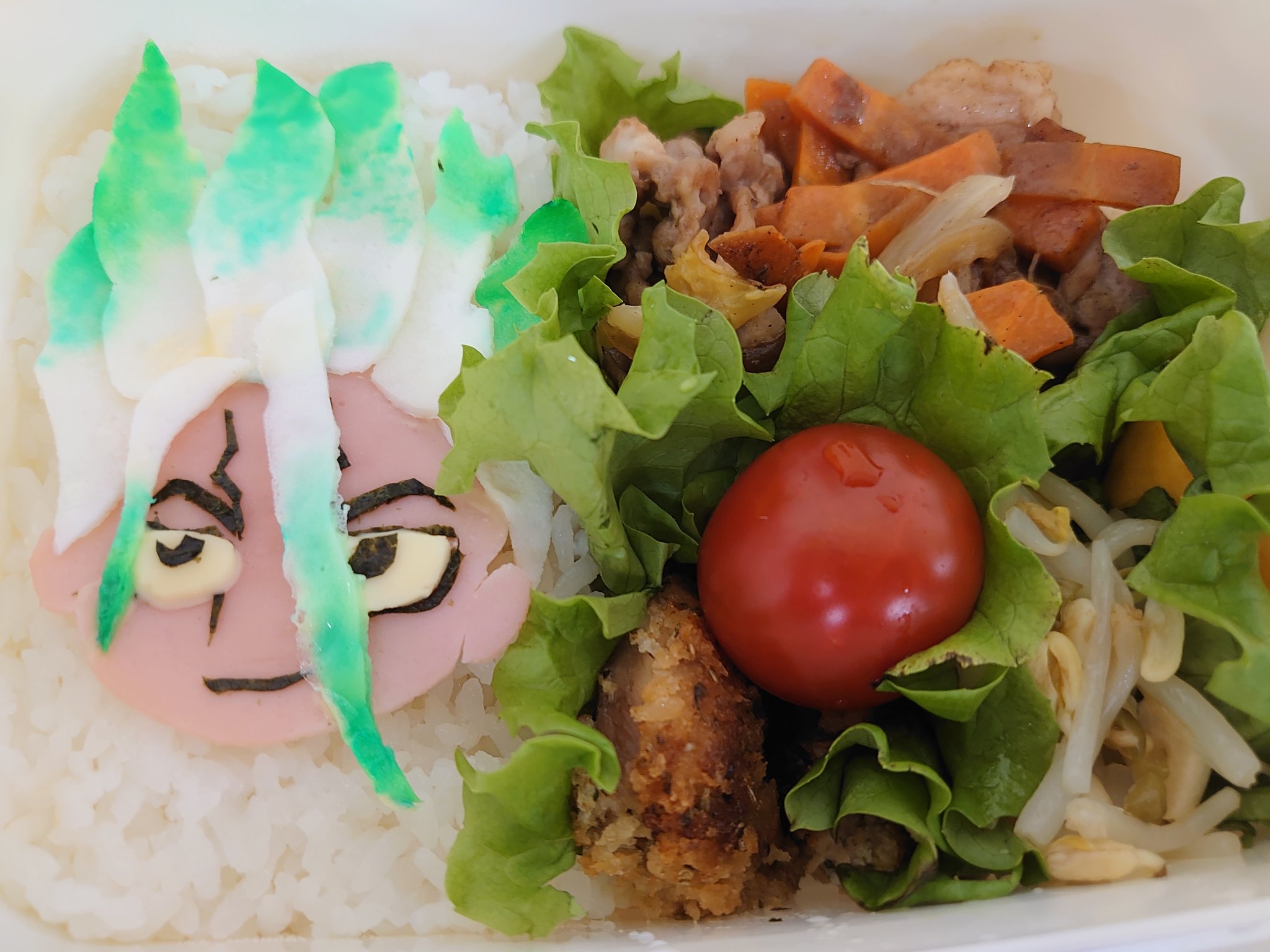 サイトー カミさんのマイナーキャラ弁シリーズ 今日はメジャーキャラ Dr Stone より 石神千空弁当 だった 唆るぜこれは よく特徴掴んでるなあ 髪の色上手い 笑 カミさんは 7seeds がむちゃ好きなので Dr Stone も好きそうと勧めたら