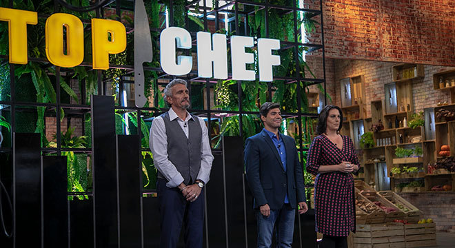 MattyBala's tweet photo. A Record tá trabalhando pra que tenhamos A Fazenda 12 e Top Chef 2 ainda esse ano. #AFazenda12 #TopChef2 
Fonte: https://t.co/eDO35nWv3y https://t.co/dHYwyW5Fdf