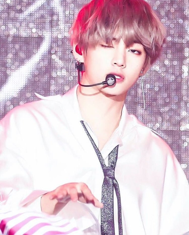 army_bts_06013's tweet image. 初めまして(ϋ)/
新規armyです~💜
テテよりのオール推しです🐯
#ARMYと繋がりたい #armyいいねしてくれた人全員フォロー #armyと絡みたい #BTSARMY