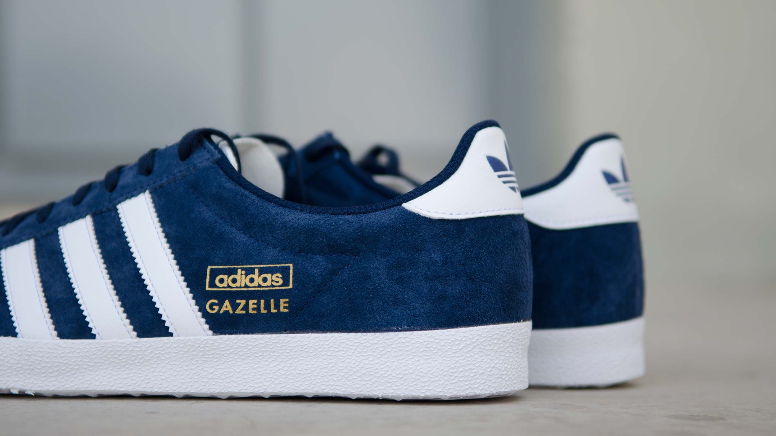 aislamiento sensibilidad Fugaz Man Savings on Twitter: "Ad : Iconic OG....... adidas Gazelle OG in Navy /  White and Black / White now reduced to £44.99 Available here &gt;&gt;  https://t.co/WbSlKQkZN4 https://t.co/G5ndbK1mrp" / Twitter