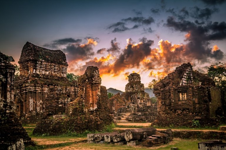 VertigoWarrior's tweet photo. Try as i may, i never cease to be amazed by my dharma. Nestled in central Vietnam are a cluster of paritally ruined temples dedicated primarily to Shiva. This cluster (Mỹ Sơn) are a UNESCO World Heritage site. Some of thse temples are from the 4th century C.E.!! Unbelivable.! https://t.co/jIPXlvHhU4