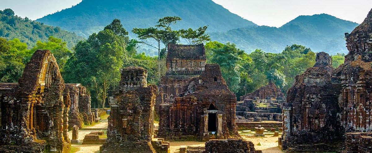 VertigoWarrior's tweet photo. Try as i may, i never cease to be amazed by my dharma. Nestled in central Vietnam are a cluster of paritally ruined temples dedicated primarily to Shiva. This cluster (Mỹ Sơn) are a UNESCO World Heritage site. Some of thse temples are from the 4th century C.E.!! Unbelivable.! https://t.co/jIPXlvHhU4