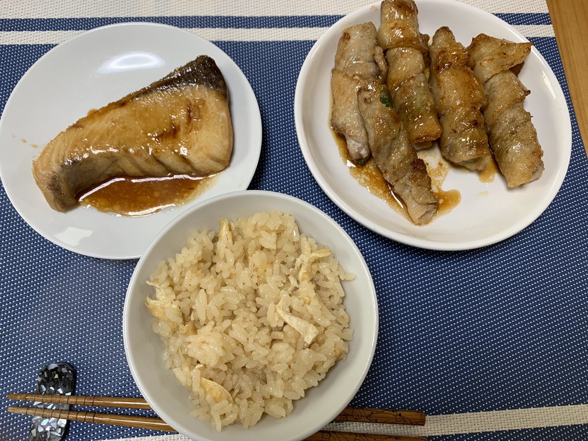 中島浩太 V Twitter 本日のお昼ご飯 ブリの照り焼き オクラの肉巻き 生姜と油揚げの炊き込みご飯 食戟のコータ