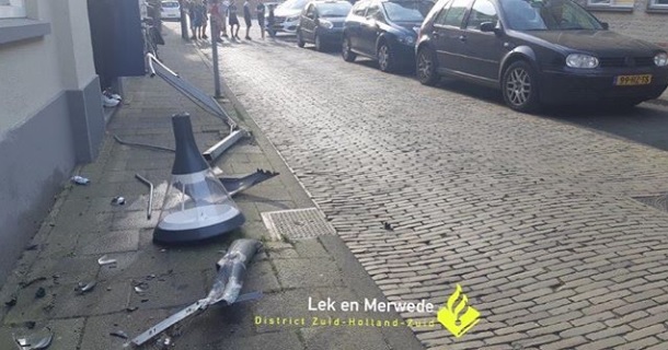 Man onder invloed verlaat plaats van ongeval -..