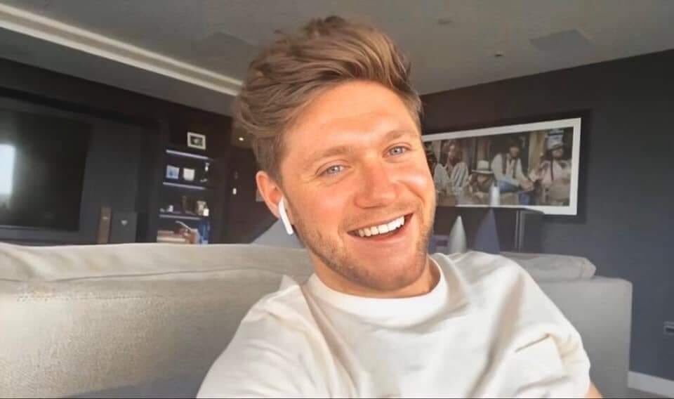 taylorrsimp's tweet image. dejen de seguir a Juan de tres y STANEEN A NIALL HORAN #JDPantojaisoverparty