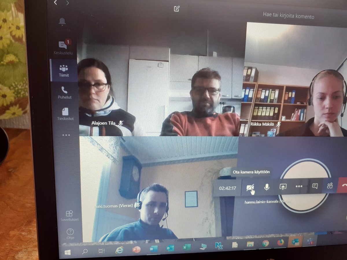 EllaAnu's tweet image. Monitor farm system discussion groups can't meet together at the moment, so we take pictures and videos before the meeting. During the discussion group meeting we "feel" the fields and group friends while looking at the videos and pictures #discussiongroups @ProAgria