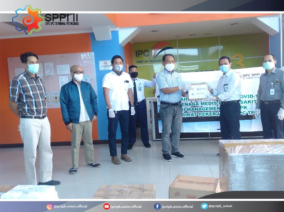 ipctpk_union's tweet photo. Sinergi Manajemen PT IPC Terminal Petikemas dengan DPC SPPI II IPC Terminal Petikemas https://t.co/xf06DZJXZc