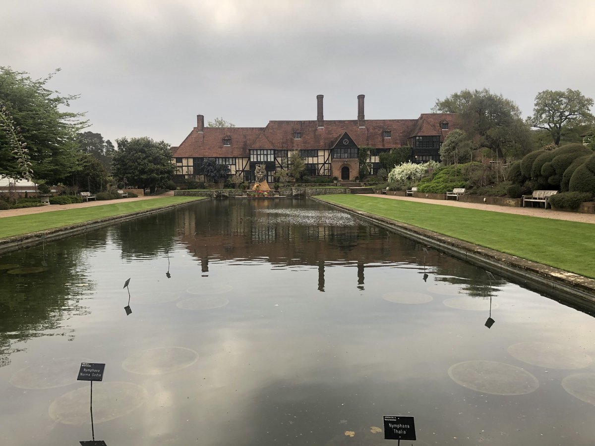 The laboratory at Wisley this morning ⁦<a href="/The_RHS/">The RHS</a>⁩ ⁦<a href="/RHSWisley/">RHS Garden Wisley</a>⁩ #gardens #trials #plants