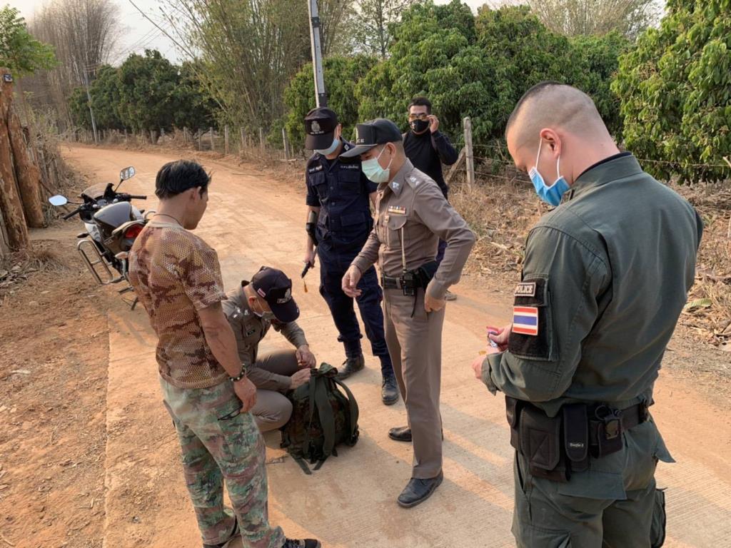 Chiang Dao man jailed for 15 days for illegally entering forest to collect honey - chiangmaione.com/chiang-dao-man…