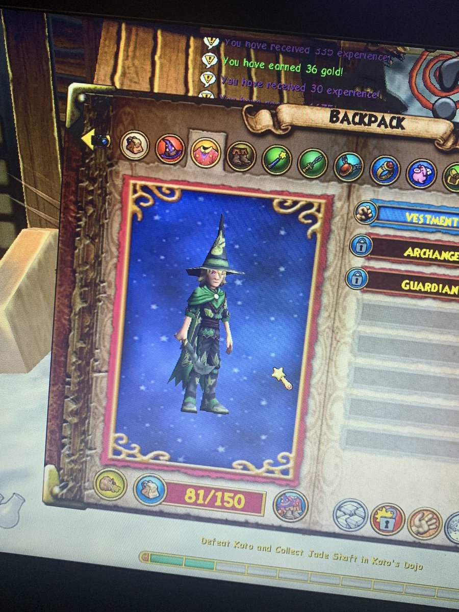 connorgamezz's tweet photo. Got pretty lucky and found the robe I wanted for my life stitch in bazaar!! No farming for me. #wizard101 #youtube #subscribe #like #comment #SmallStreamerCommunity #life #gaming #gamer #games #ki #yt https://t.co/u0j4W1obhe