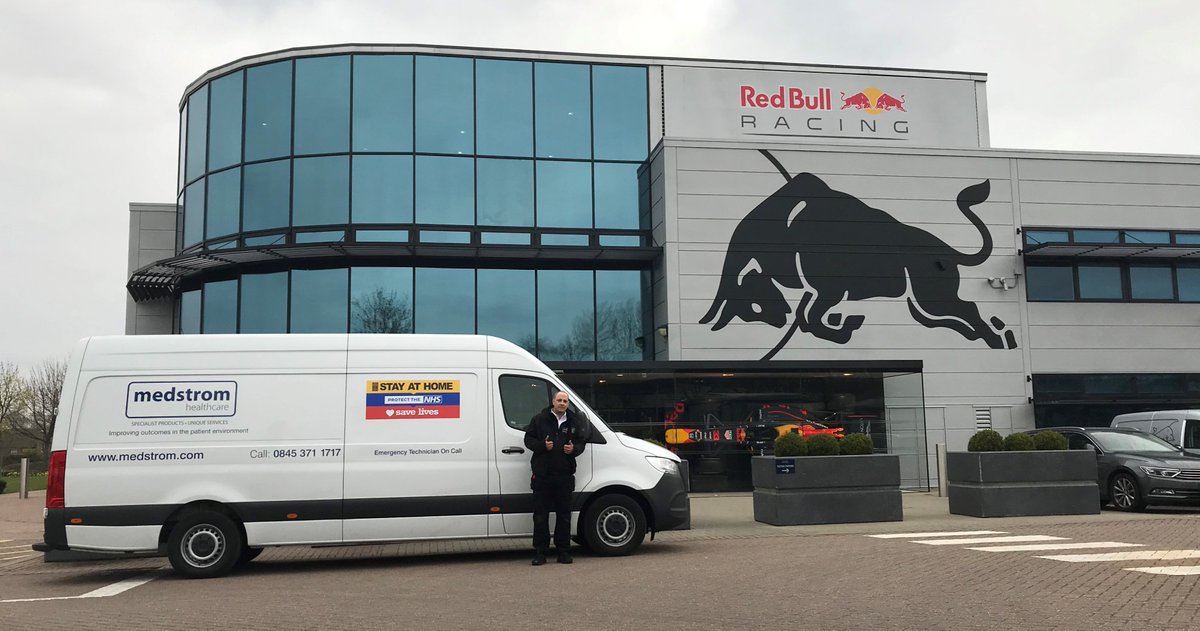 F1 teams in the UK are doing amazing work with #ProjectPitlane 🏎️ developing and manufacturing new #ventilators during the COVID19 crisis. Thank you to @redbullracing & @RenaultF1Team for the opportunity to support the bed testing on this project.
#TogetherWeCan #TrustMedstrom